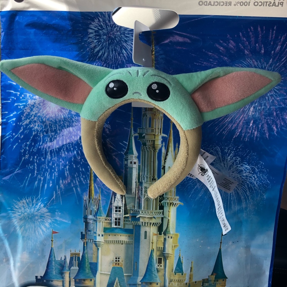 NWT Disney Parks Baby Yoda / The Child Ears